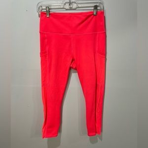 Fabletics PowerHold Leggings With Mesh Sides And Pockets Size Size Medium